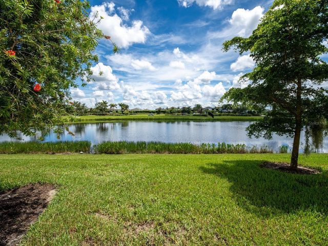 8632 LUNAR SKYE STREET, Sarasota, FL 34241