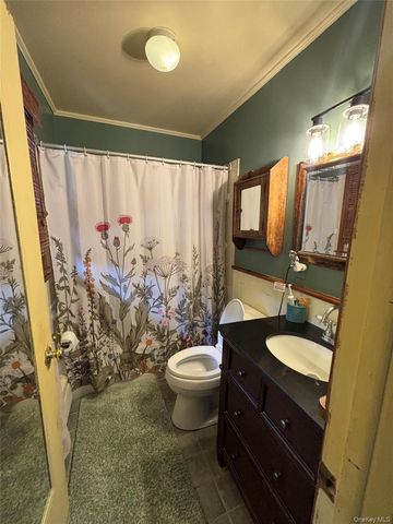 24 Ondaora Parkway, Highland Falls, NY 10928