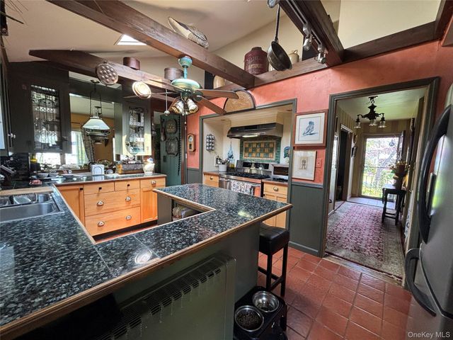 24 Ondaora Parkway, Highland Falls, NY 10928