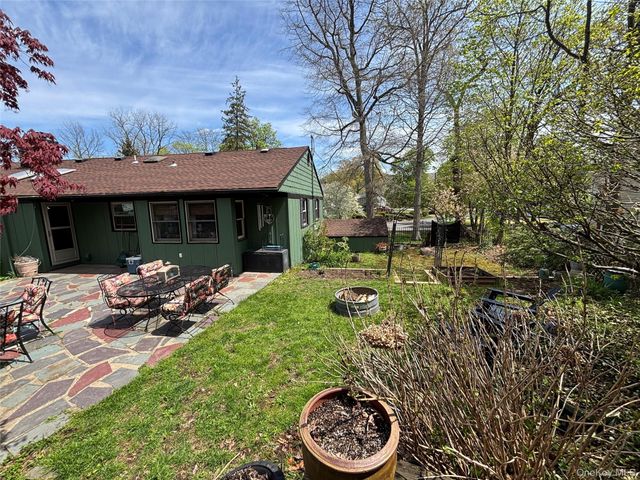 24 Ondaora Parkway, Highland Falls, NY 10928