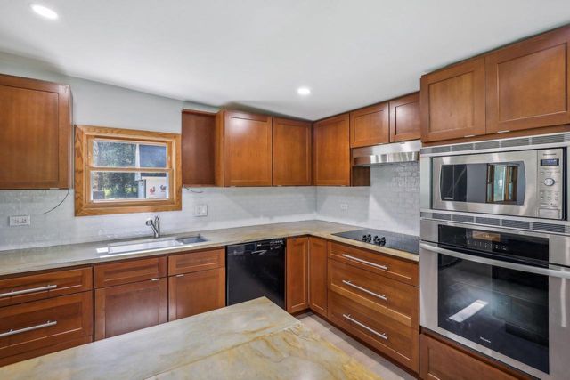 W2705 Highway 82, Mauston, WI 53948