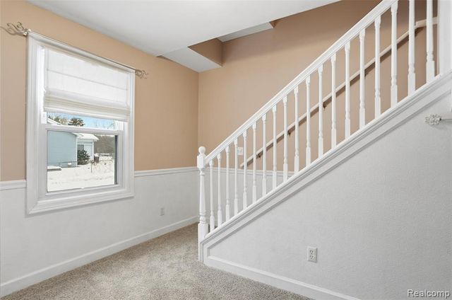 863 Sylvanwood Drive, Troy, MI 48085