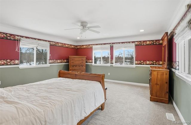 863 Sylvanwood Drive, Troy, MI 48085