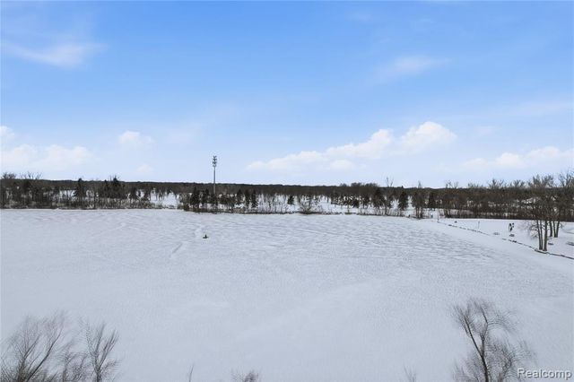 863 Sylvanwood Drive, Troy, MI 48085