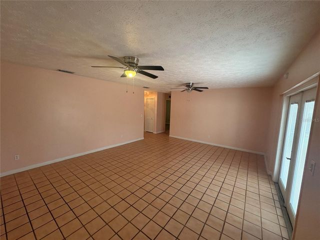 3420 YALE CIRCLE, Riverview, FL 33578