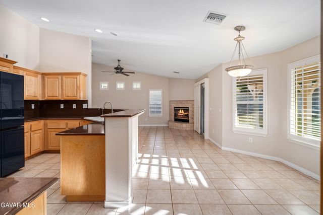 41029 Walrus Way, Palmdale, CA 93551