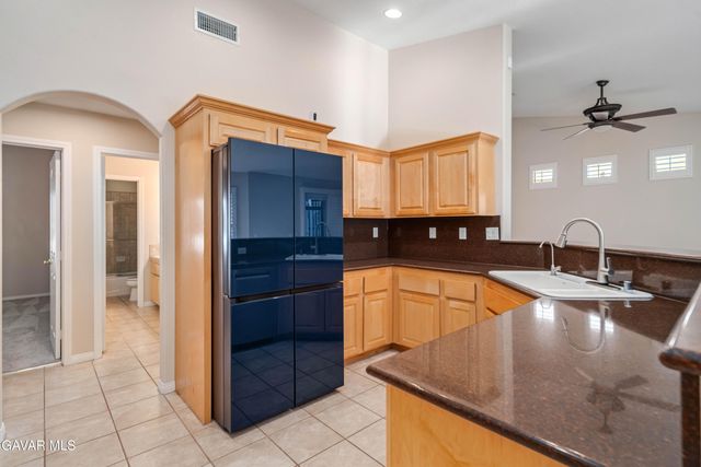41029 Walrus Way, Palmdale, CA 93551
