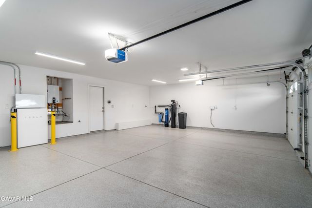 41029 Walrus Way, Palmdale, CA 93551