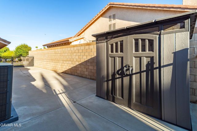 41029 Walrus Way, Palmdale, CA 93551
