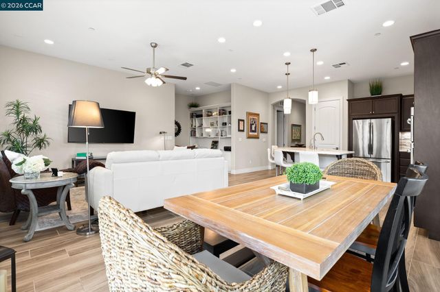 1760 Merlot Cir, Brentwood, CA 94513