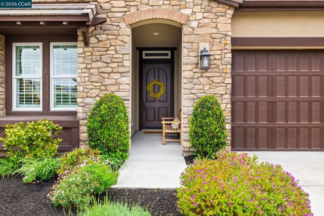 1760 Merlot Cir, Brentwood, CA 94513