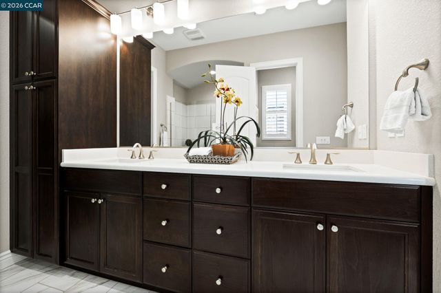 1760 Merlot Cir, Brentwood, CA 94513