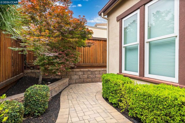 1760 Merlot Cir, Brentwood, CA 94513