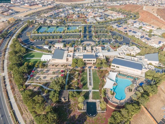 1760 Merlot Cir, Brentwood, CA 94513