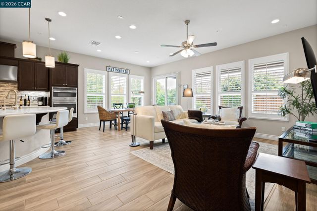 1760 Merlot Cir, Brentwood, CA 94513
