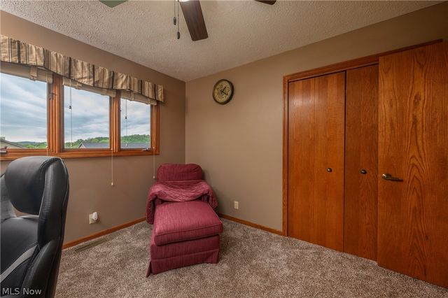 1941 Buckeye Street NE, New Philadelphia, OH 44663