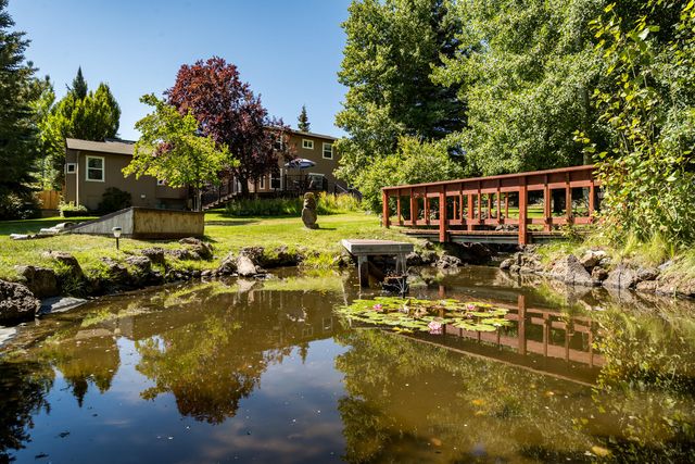 22030 Stormy Lane, Bend, OR 97701