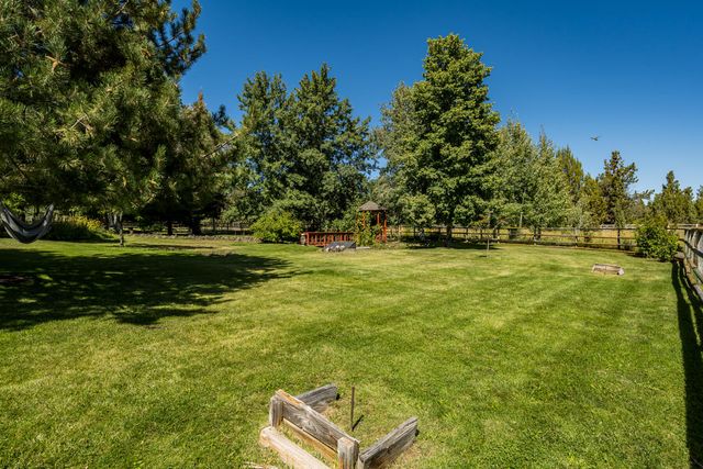 22030 Stormy Lane, Bend, OR 97701