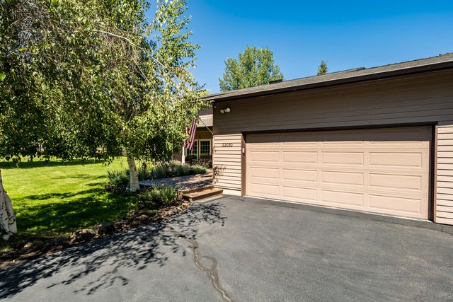 22030 Stormy Lane, Bend, OR 97701