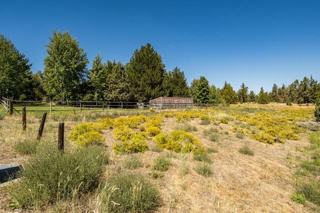 22030 Stormy Lane, Bend, OR 97701