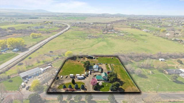 46606 S Morton Road, Kennewick, WA 99337