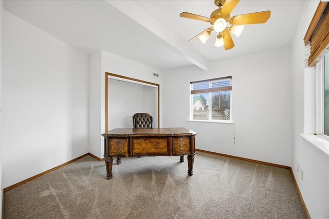 46606 S Morton Road, Kennewick, WA 99337