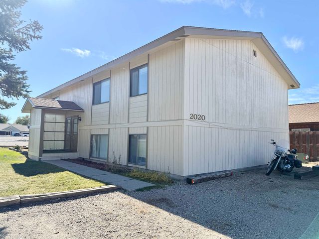 2020 Pioneer Ave, Cody, WY 82414 property photo