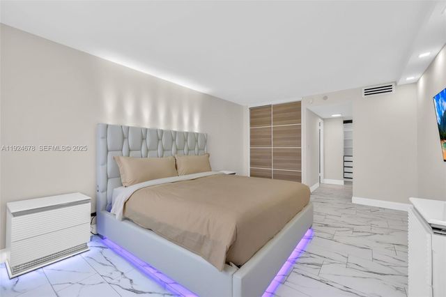 251 174th St 1415, Sunny Isles Beach, FL 33160