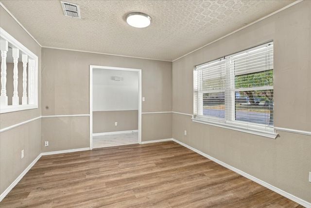 2108 N Village, Bonham, TX 75418
