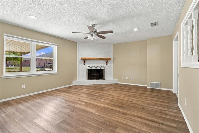 2108 N Village, Bonham, TX 75418