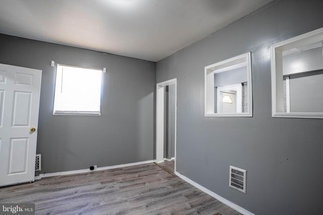 2635 N 24TH ST, Philadelphia, PA 19132