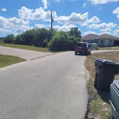 S Hartsdale ST, North Port, FL 34287