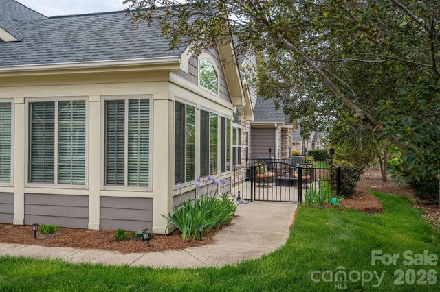 1434 Somersby Circle, Gastonia, NC 28054