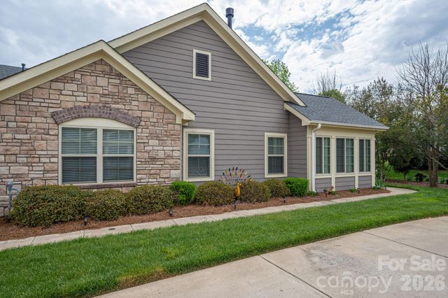 1434 Somersby Circle, Gastonia, NC 28054
