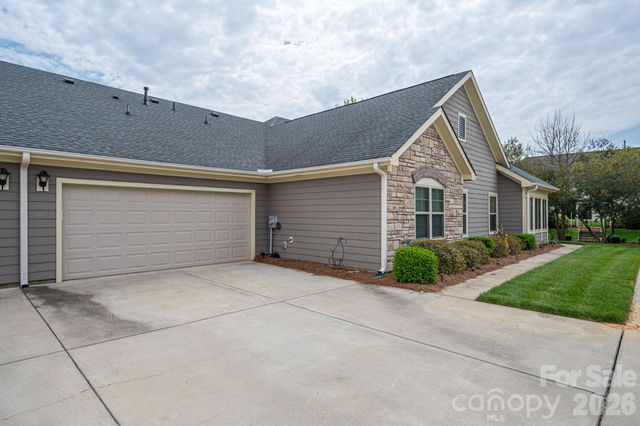 1434 Somersby Circle, Gastonia, NC 28054