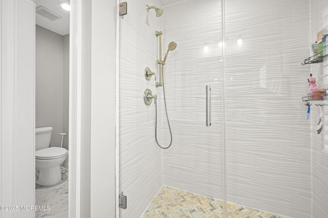 28 Clayton Avenue, Monroe, NJ 08831