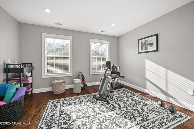 28 Clayton Avenue, Monroe, NJ 08831