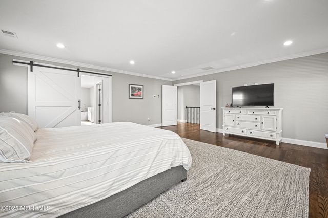 28 Clayton Avenue, Monroe, NJ 08831