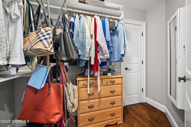 28 Clayton Avenue, Monroe, NJ 08831