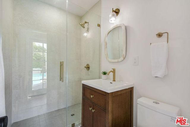 3803 Monteith Drive, Los Angeles, CA 90043