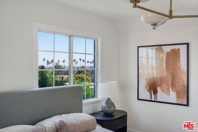 3803 Monteith Drive, Los Angeles, CA 90043