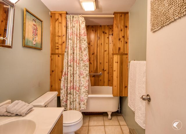 5 Everest Lane, Wilmington, NY 12997