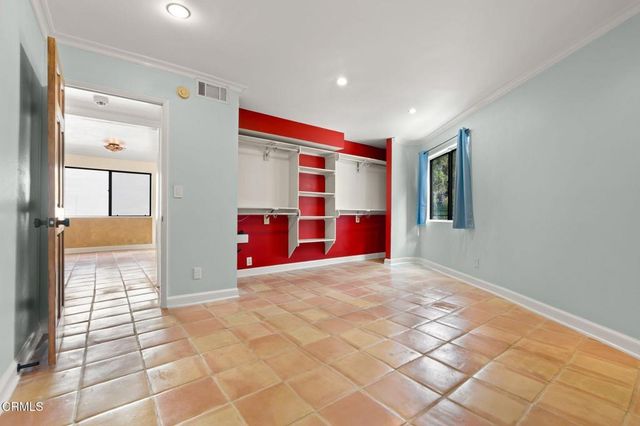 12930 Valleyheart 1, Los Angeles, CA 91604