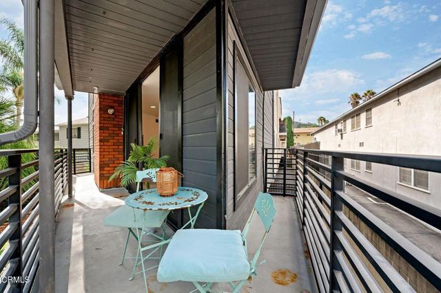 12930 Valleyheart 1, Los Angeles, CA 91604