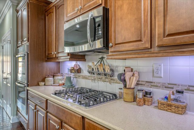 93 Woods Manor Lane, Clayton, NC 27527