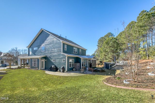93 Woods Manor Lane, Clayton, NC 27527