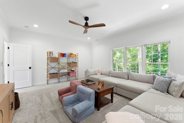 4066 Belle Meade Circle, Belmont, NC 28012