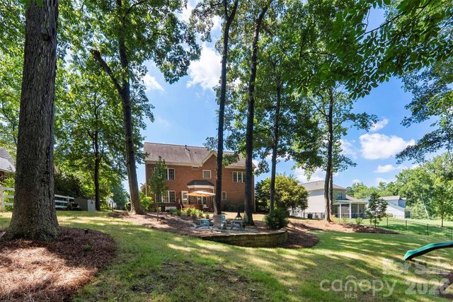 4066 Belle Meade Circle, Belmont, NC 28012