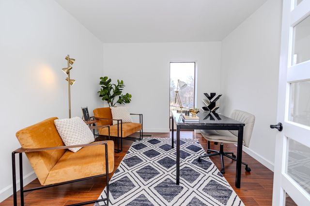 3131 Fleur Drive 208, Des Moines, IA 50321