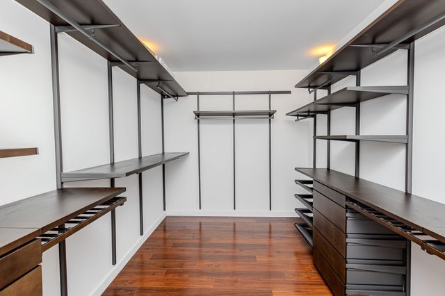 3131 Fleur Drive 208, Des Moines, IA 50321